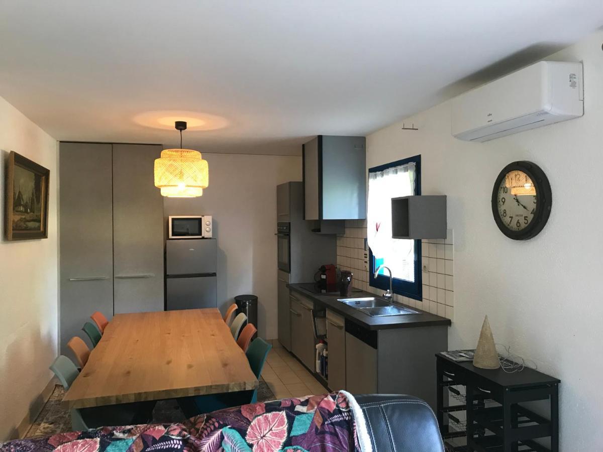 Gite Milin A Sizun Hebergement Confortable Pour 7 Pers Exterior photo